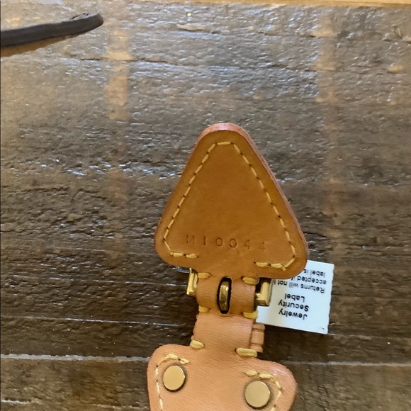 🚫 SOLD |  Louis Vuitton Theda leather bracelet - Picture 5 of 8